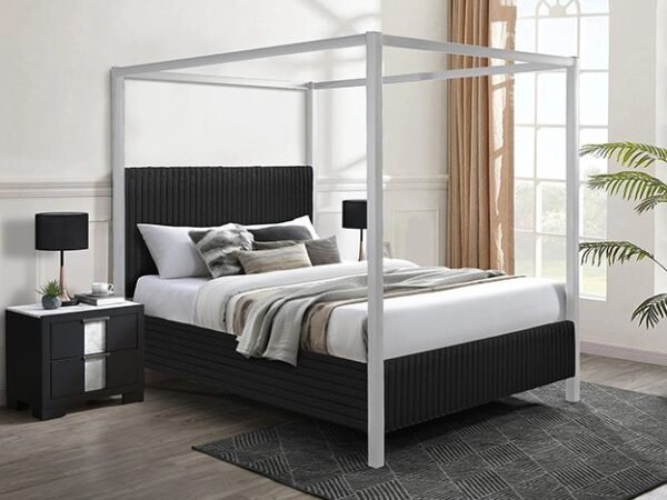 5262BK CORA CANOPY BED BLACK