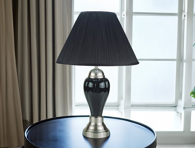 6115BK PORCELAIN LAMP BLACK