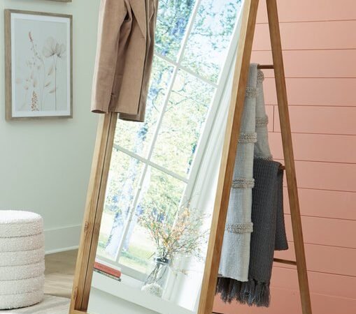 A8010341 Floor Mirror