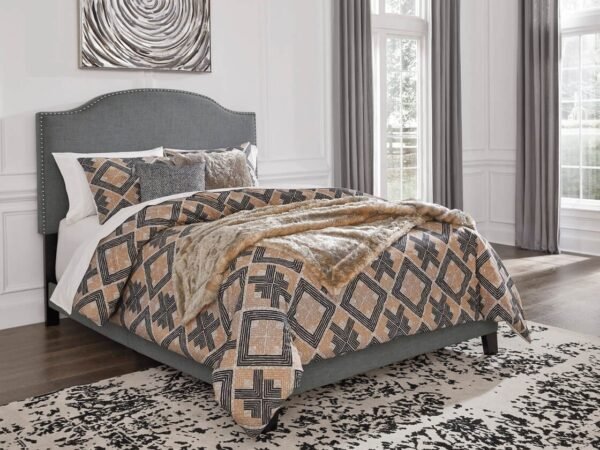 B100 Platform- Queen, King