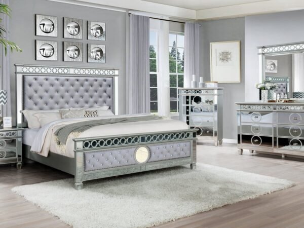 B5020 - 4pc or 5pc Bedroom Set - Queen, King